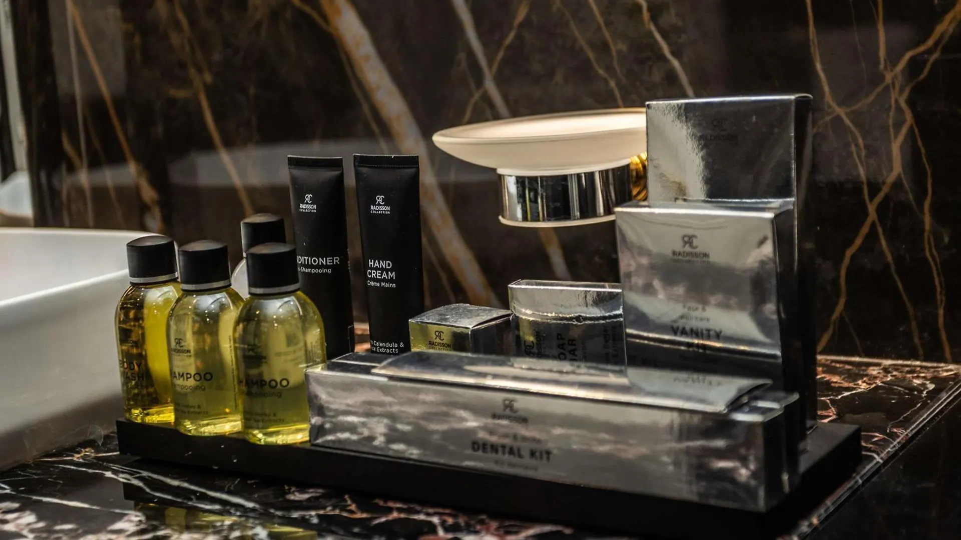 ホテル Radisson Collection Morina Hotel, Tirana Selitë e Vogël