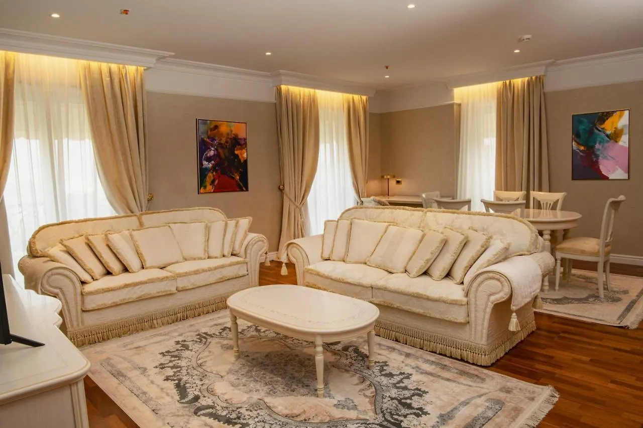 Radisson Collection Morina Hotel, Tirana Selitë e Vogël