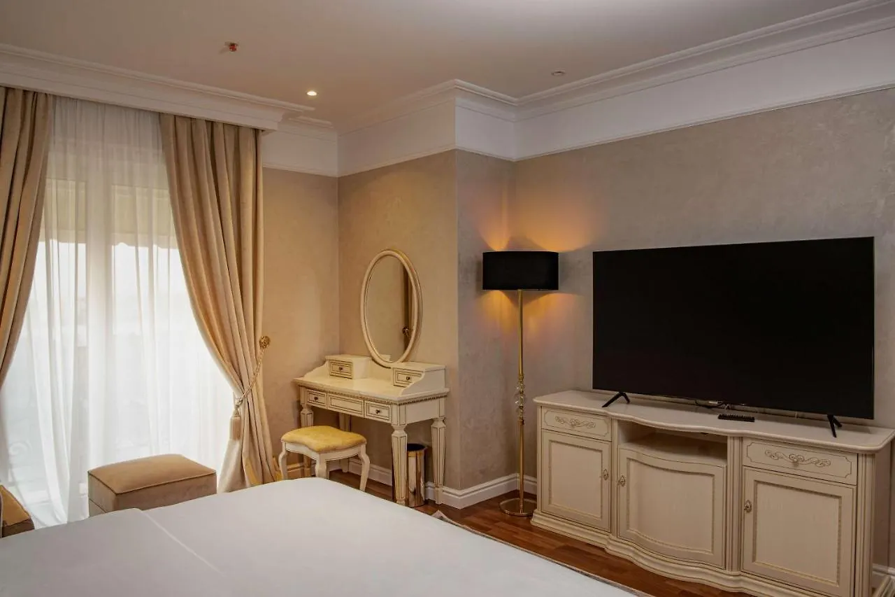 Radisson Collection Morina Hotel, Tirana Selitë e Vogël Hotel