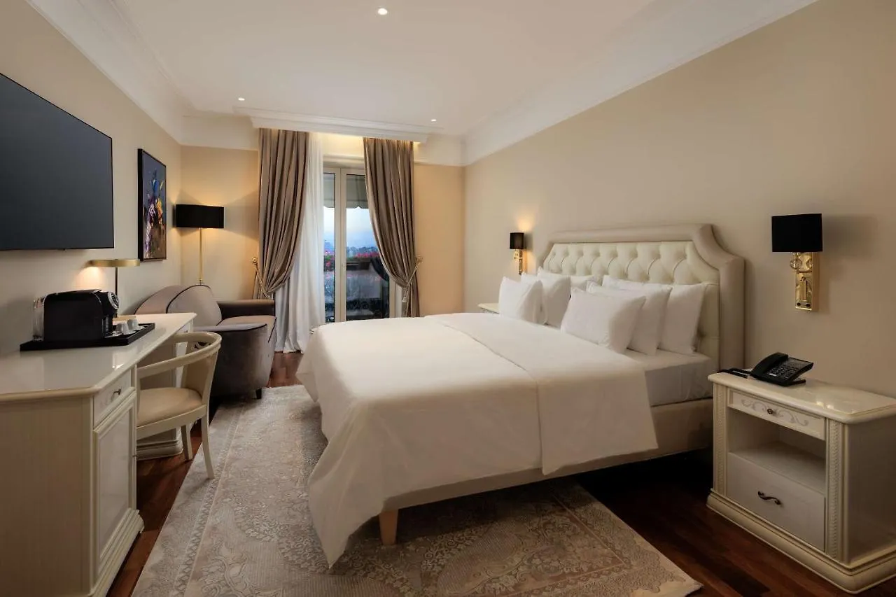 Hotel Radisson Collection Morina Hotel, Tirana Selitë e Vogël