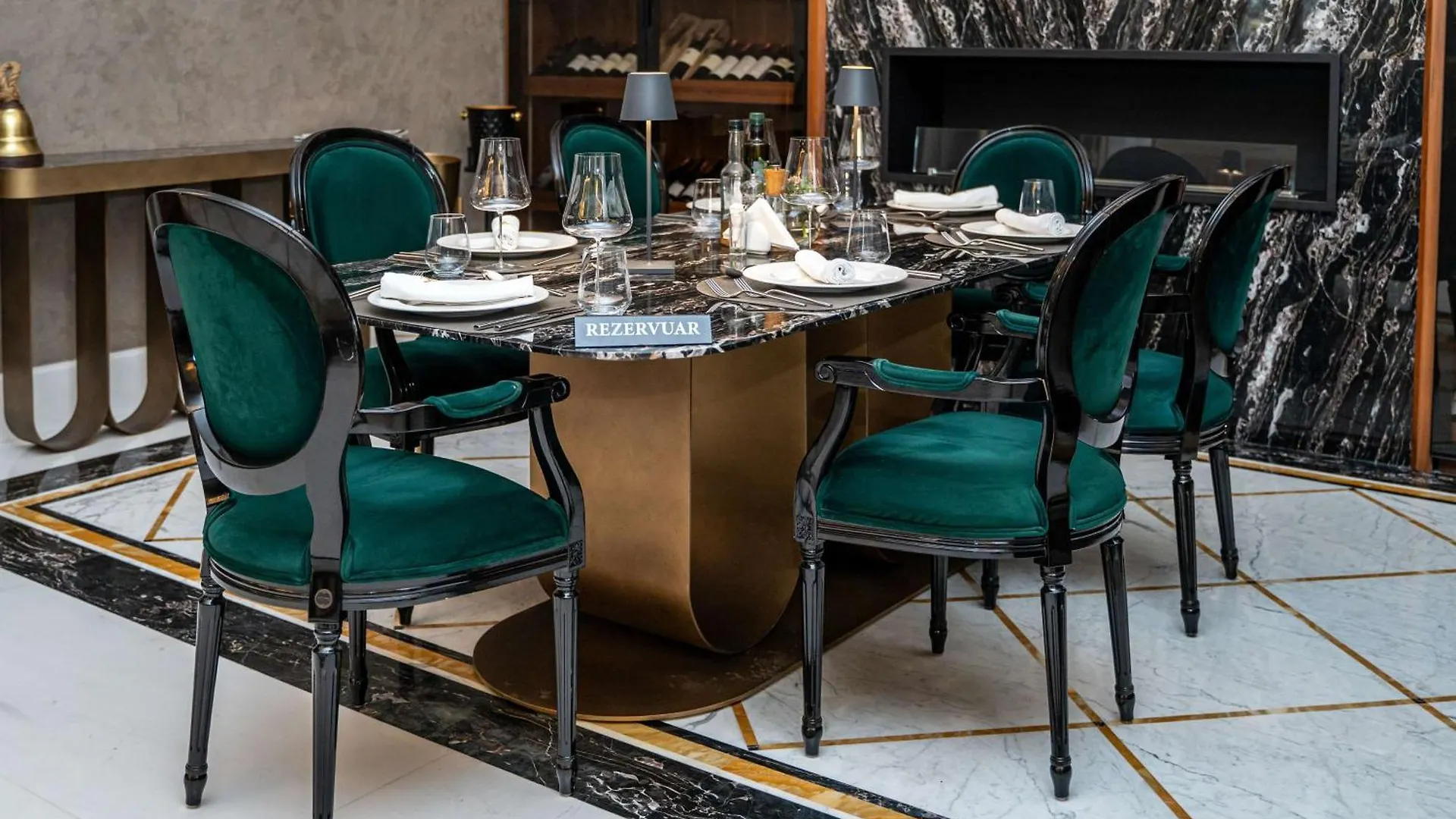**** Hotel Radisson Collection Morina Hotel, Tirana Selitë e Vogël Albania